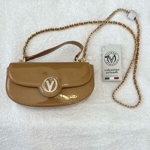 🌟🤩 HP! NWT Valentino Orlandi Patent Leather Top Handle Crossbody Beige
